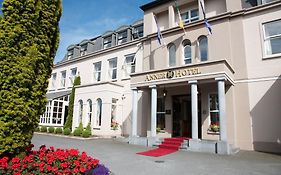 Anner Hotel